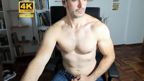 hot_martin25  04-07-2022